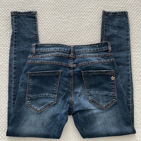 JEWELLY Stretch Jeans w/Sequins. Size S/36 (fits sz 6) - Picture 5 of 10